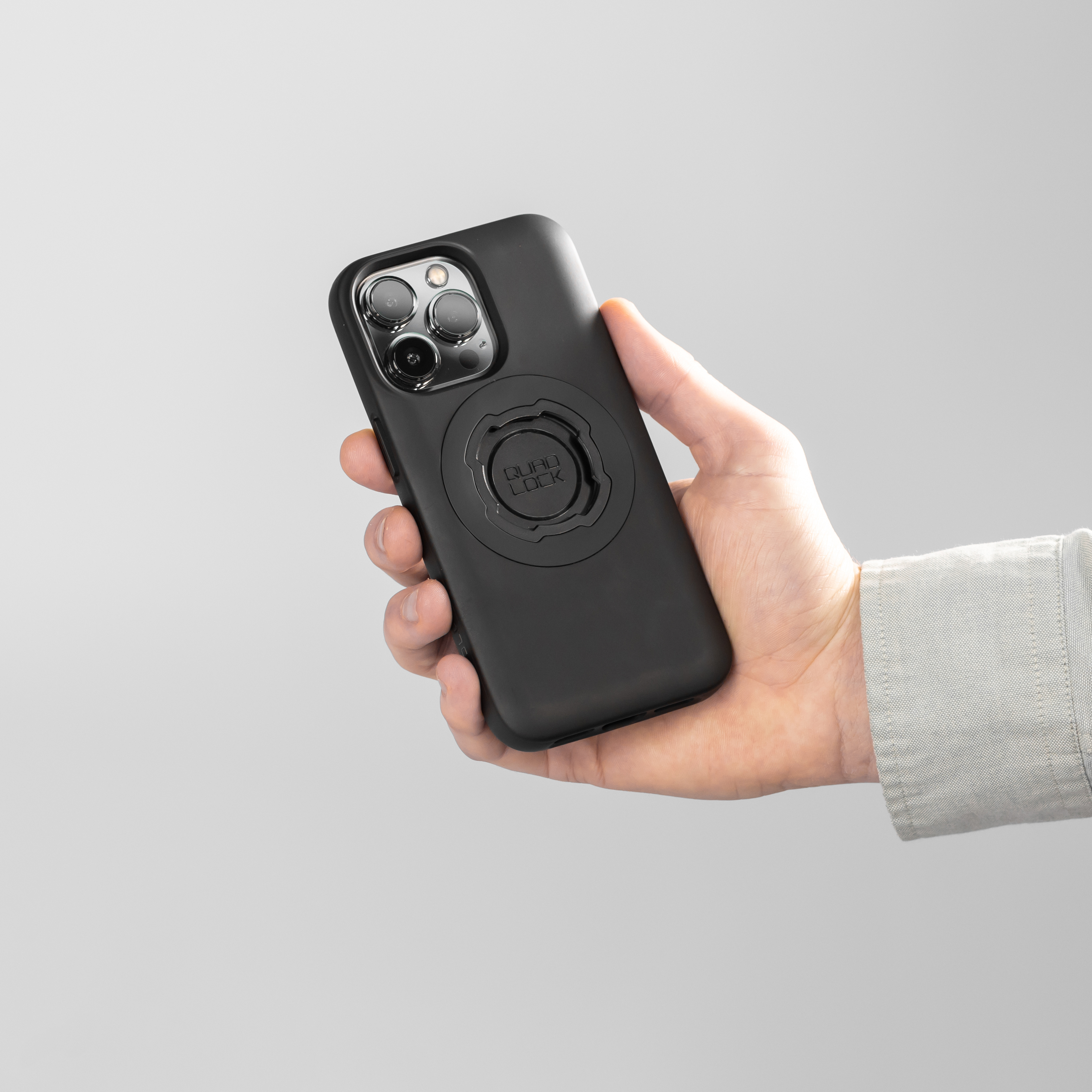 Quad Lock MAG Phone Case - iPhone SE (3rd/2nd Gen) & 8/7 - Helmet